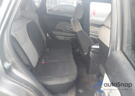 2015 Kia Soul z USA, uszkodzony, nr VIN KNDJN2A29F7174506